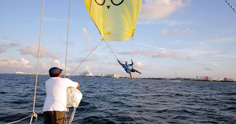 Isla Mujeres Catamaran Public 